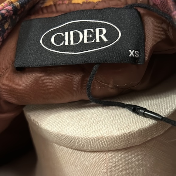 CIDER Ever Changing Patchy Quilted Jacket size XS - Picture 9 of 16